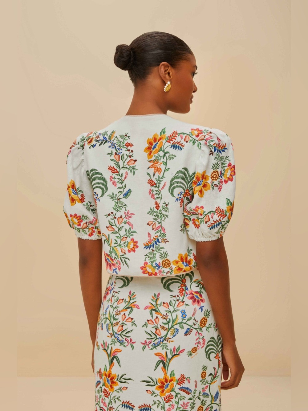 FARM Rio Off-White Delicate Forest Scarves Blouse! - Picture 4 of 4